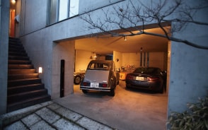 高低差のある土地を生かして