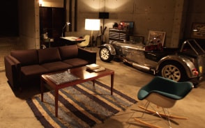 家具も車のイメージを大切に